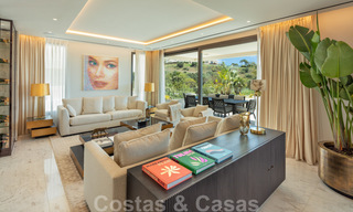 Luxurious, exclusive penthouse with huge roof terrace and private pool for sale in Marbella, Golden Mile 41112 