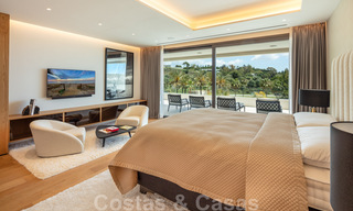 Luxurious, exclusive penthouse with huge roof terrace and private pool for sale in Marbella, Golden Mile 41121 