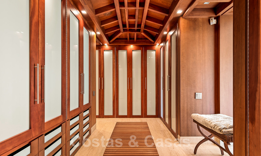 Modern luxury villa for sale with a designer interior, in the exclusive La Zagaleta Golf resort, Benahavis - Marbella 41218