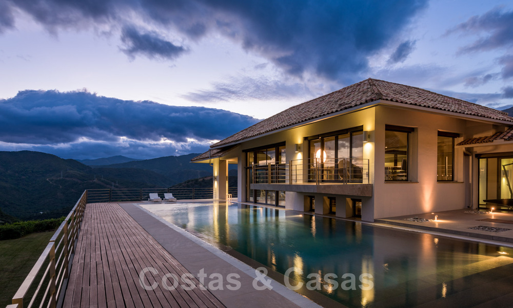 Modern luxury villa for sale with a designer interior, in the exclusive La Zagaleta Golf resort, Benahavis - Marbella 41271