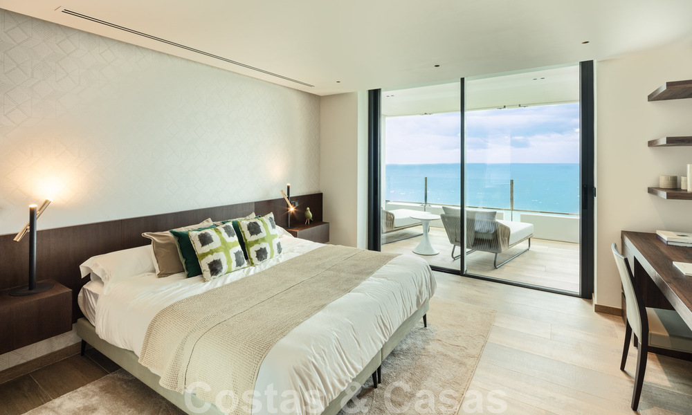 Contemporary, modern, luxury apartement for sale with panoramic sea views in Rio Real, Marbella 41277