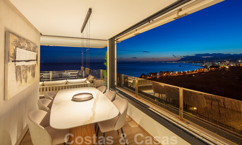 Contemporary, modern, luxury apartement for sale with panoramic sea views in Rio Real, Marbella 41299