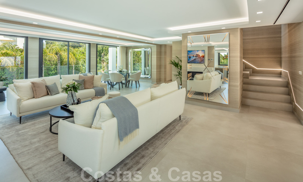 Contemporary luxury villa for sale with panoramic sea views and the La Concha mountain, on the Golden Mile of Marbella 41320