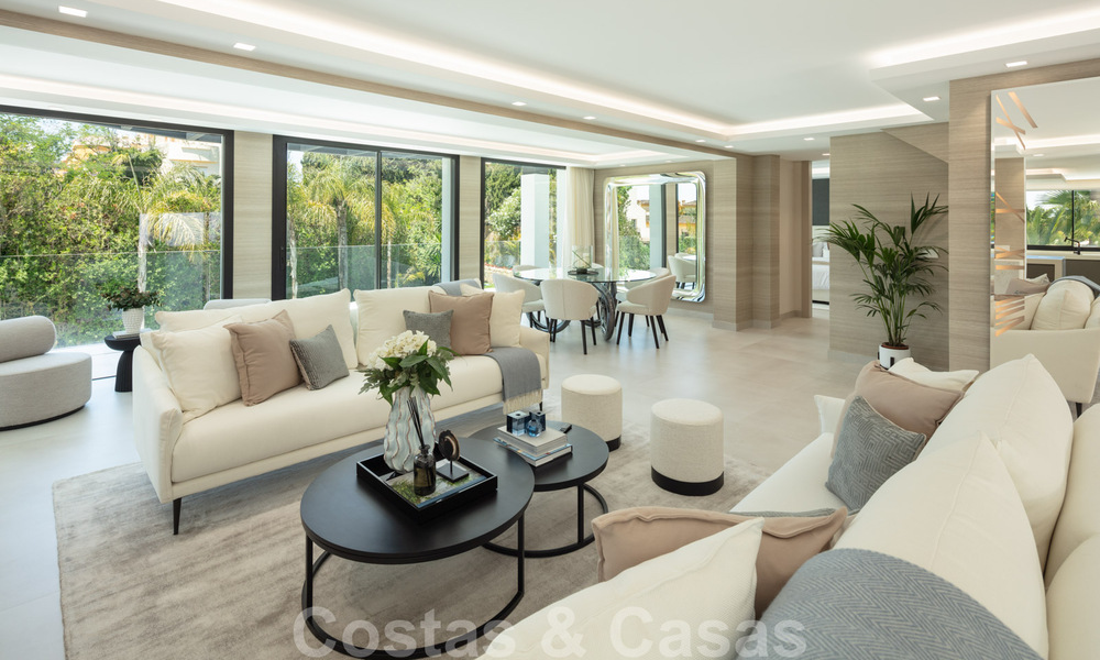 Contemporary luxury villa for sale with panoramic sea views and the La Concha mountain, on the Golden Mile of Marbella 41321