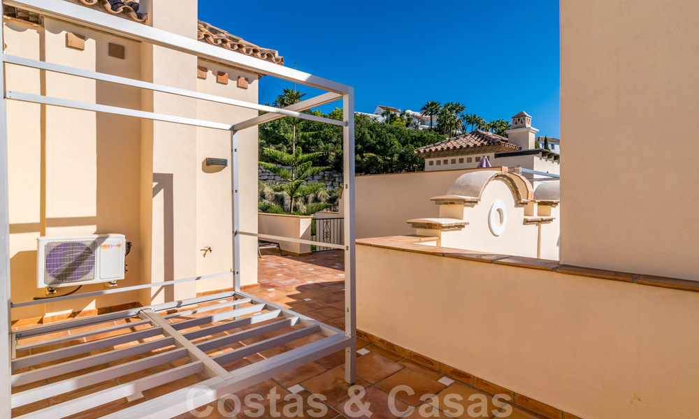 Luxurious, duplex penthouse for sale with panoramic sea views in Benahavis - Marbella 41431