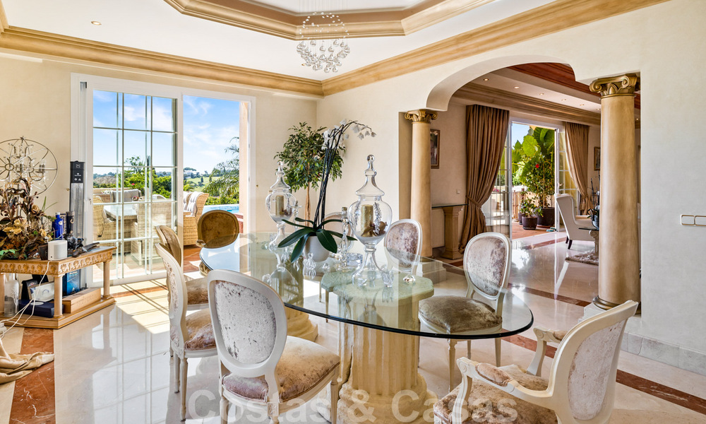 Spanish, luxury villa for sale, with views of the countryside and the sea, in Marbella - Benahavis 41522
