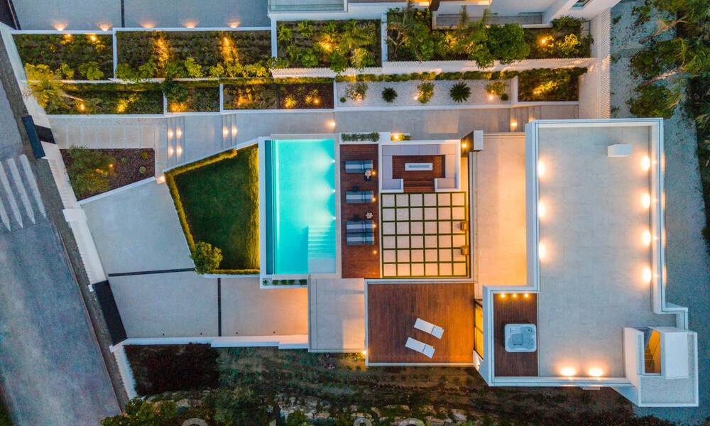 Luxurious, LA-style villa for sale, with open views of the La Concha mountain in Nueva Andalucia - Marbella 41703