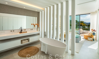 Luxurious, LA-style villa for sale, with open views of the La Concha mountain in Nueva Andalucia - Marbella 41712 