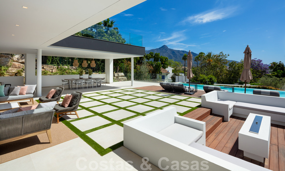 Luxurious, LA-style villa for sale, with open views of the La Concha mountain in Nueva Andalucia - Marbella 41722