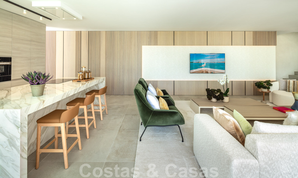 Luxurious, LA-style villa for sale, with open views of the La Concha mountain in Nueva Andalucia - Marbella 41730