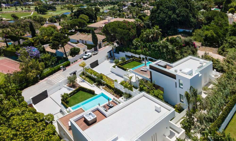 Luxurious, LA-style villa for sale, with open views of the La Concha mountain in Nueva Andalucia - Marbella 41736