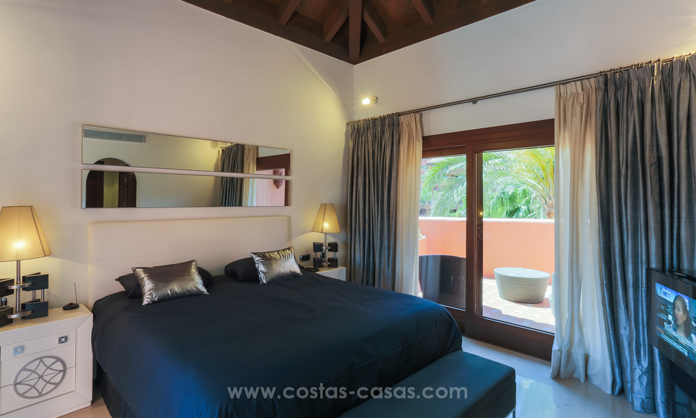 Torre Bermeja: Spacious luxury apartments for sale in an exclusive, frontline beach complex, between Marbella and Estepona 41608