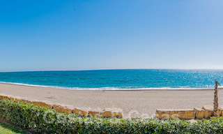 Charming house for sale, in a complex directly on the beach, with stunning sea views on the Golden Mile - Marbella 41616 