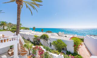 Charming house for sale, in a complex directly on the beach, with stunning sea views on the Golden Mile - Marbella 41635 