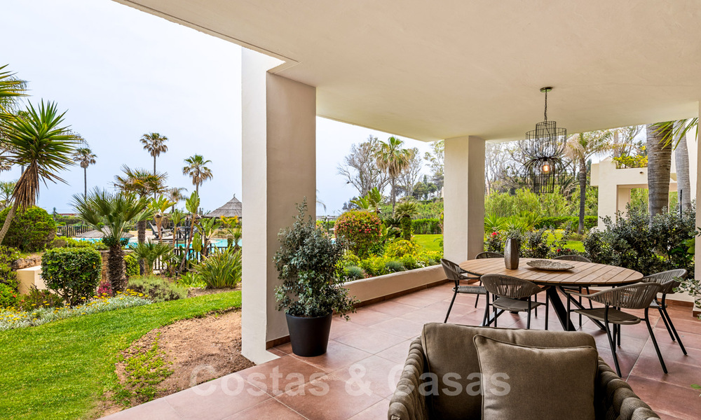 Ready to move in, luxury apartment for sale, in a secured beach complex on the New Golden Mile between Marbella - Estepona 41900