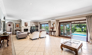 Traditional, Spanish luxury villa for sale in Benahavis - Marbella 41856 