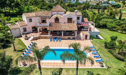 Traditional, Spanish luxury villa for sale in Benahavis - Marbella 41857