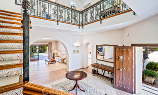 Traditional, Spanish luxury villa for sale in Benahavis - Marbella 41868 