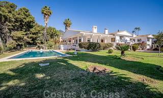 Investment opportunity. Charming villa for sale on a large plot with sea views in quiet area close to Marbella centre 41789 