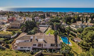 Investment opportunity. Charming villa for sale on a large plot with sea views in quiet area close to Marbella centre 41795 