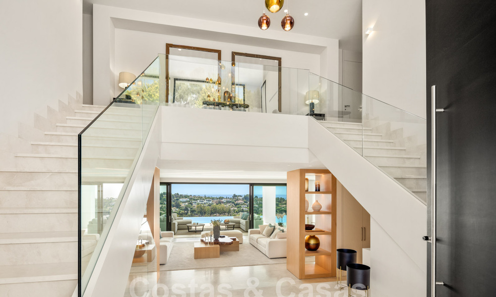 Modernist villa for sale with panoramic sea views in Marbella - Benahavis 58760