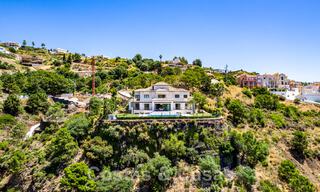 Luxury villa in a classical Mediterranean style for sale with sea views in Benahavis - Marbella 41973 