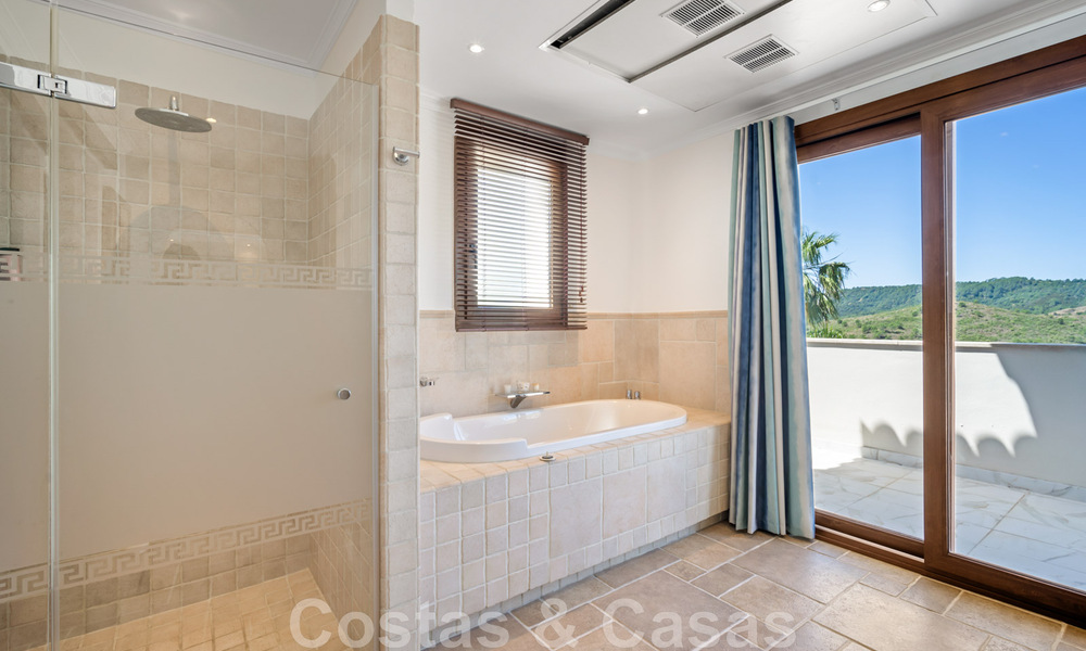 Luxury villa in a classical Mediterranean style for sale with sea views in Benahavis - Marbella 41990