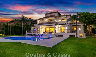 Luxury villa in a classical Mediterranean style for sale with sea views in Benahavis - Marbella 44088 