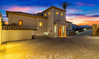 Luxury villa in a classical Mediterranean style for sale with sea views in Benahavis - Marbella 44091 