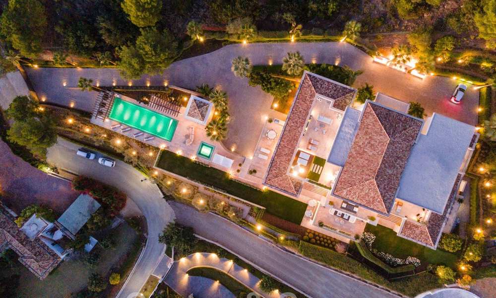 Contemporary, modern luxury villa for sale in resort style with panoramic sea views in Cascada de Camojan in Marbella 42123