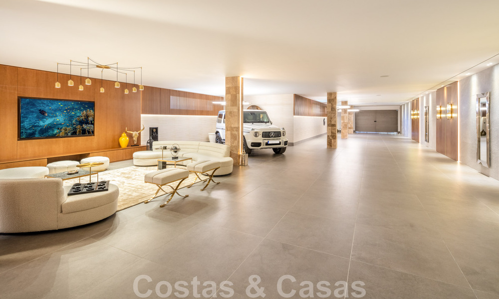 Contemporary, modern luxury villa for sale in resort style with panoramic sea views in Cascada de Camojan in Marbella 42407
