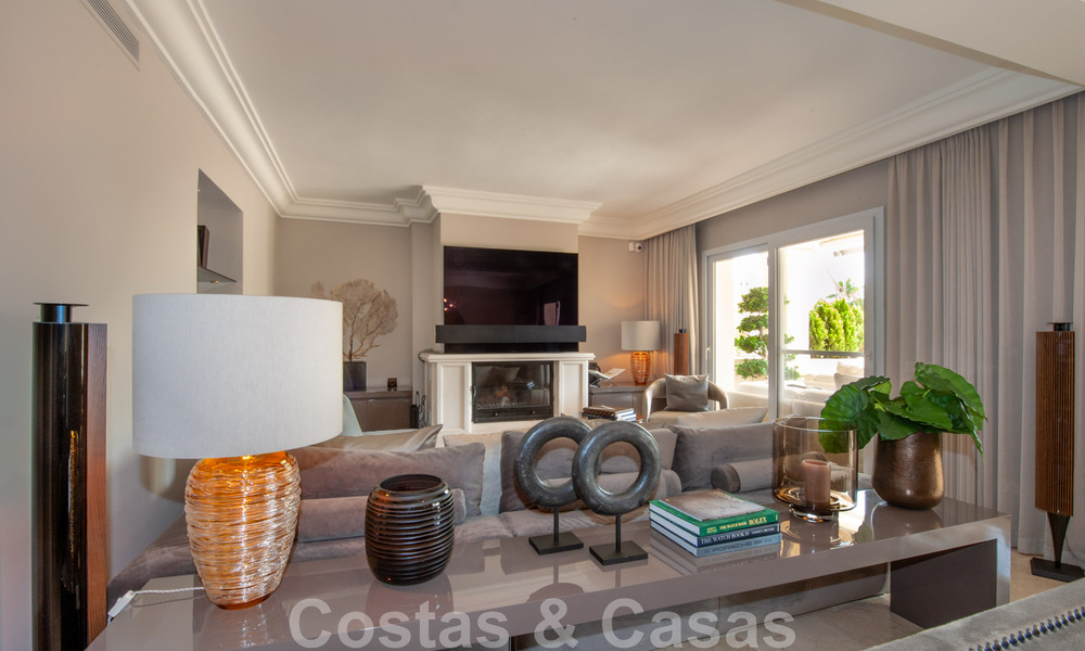 Luxury penthouse for sale in a beautiful frontline golf resort in Nueva Andalucia, Marbella 42173