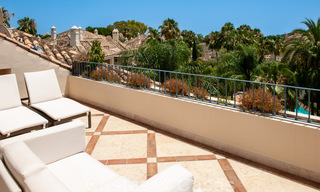 Luxury penthouse for sale in a beautiful frontline golf resort in Nueva Andalucia, Marbella 42184 