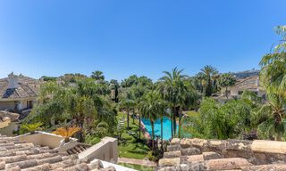 Luxury penthouse for sale in a beautiful frontline golf resort in Nueva Andalucia, Marbella 51703 