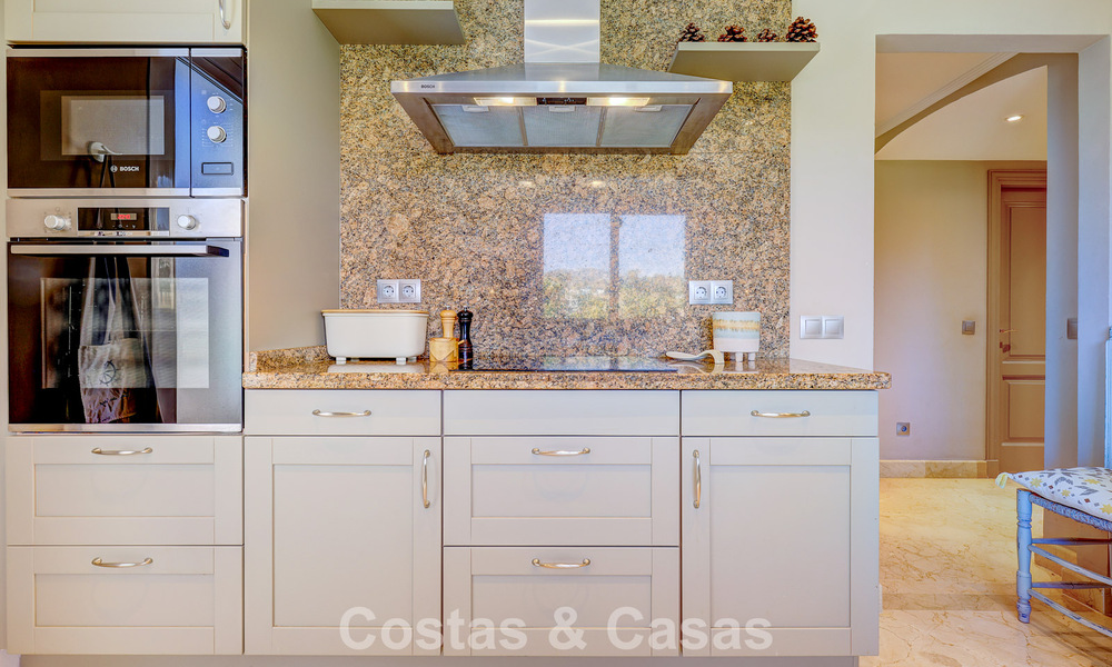 Luxury penthouse for sale in a beautiful frontline golf resort in Nueva Andalucia, Marbella 797009