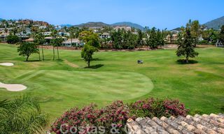 Luxury penthouse for sale in a beautiful frontline golf resort in Nueva Andalucia, Marbella 797032 