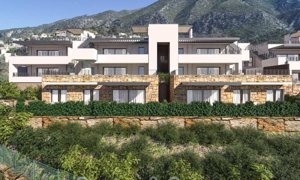New luxury apartments for sale, with unobstructed views of the lake, the mountains and the coast towards Gibraltar, situated in the quiet Istán area, Costa del Sol 42600