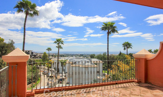 Large apartment for sale with lovely sea views in Benahavis - Marbella 42347 