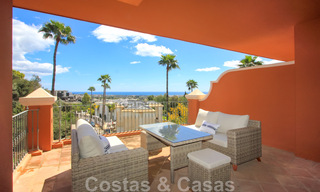 Large apartment for sale with lovely sea views in Benahavis - Marbella 42350 