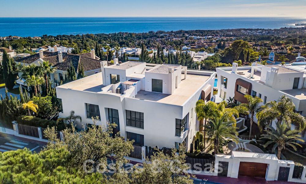 Spectacular, modern penthouse for sale with breath-taking sea views in the highly sought after Sierra Blanca, on the Golden Mile of Marbella 42666