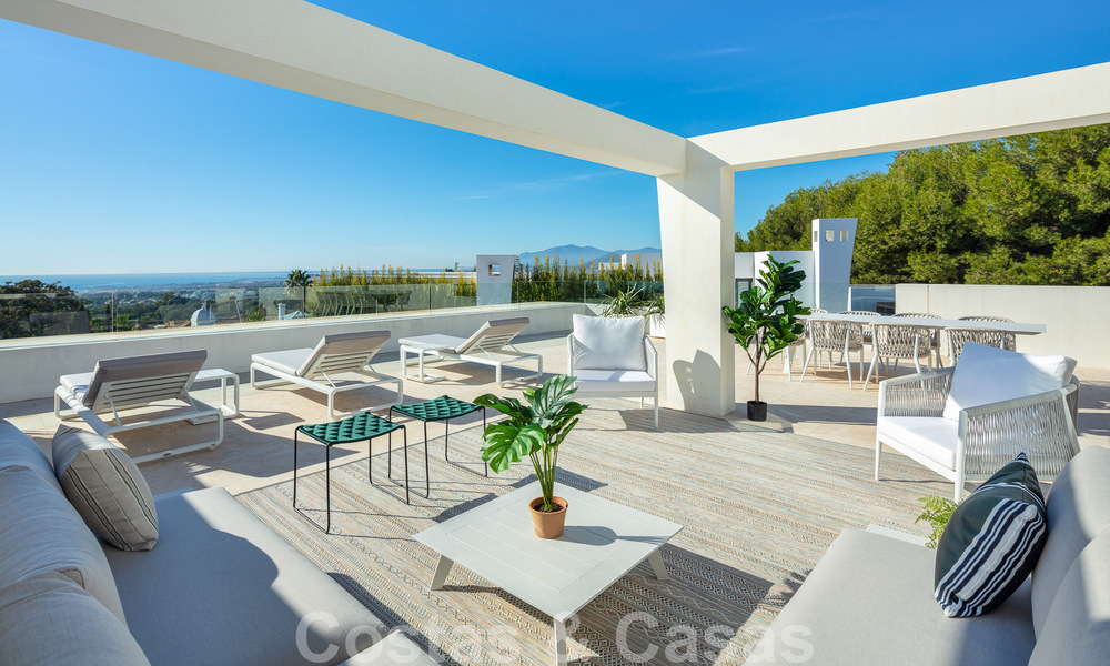 Spectacular, modern penthouse for sale with breath-taking sea views in the highly sought after Sierra Blanca, on the Golden Mile of Marbella 51517