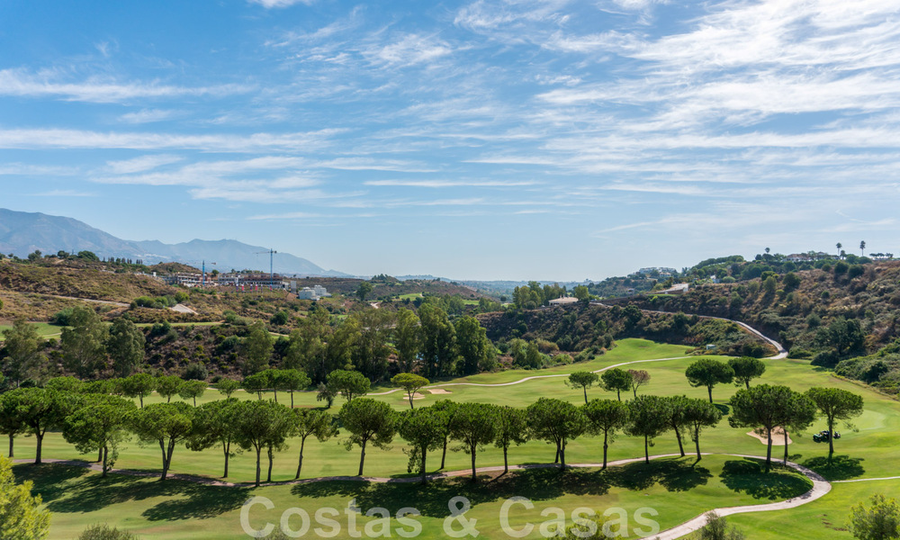 New, luxury apartments for sale in golf resort in La Cala de Mijas - Costa del Sol. Ready to move in. Last units. 42467