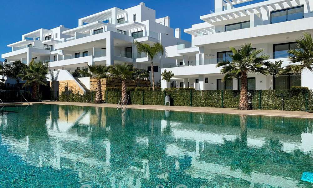 Ready to move in. Last 2 penthouses for sale in modern style in a new development on the New Golden Mile between Marbella and Estepona 42518