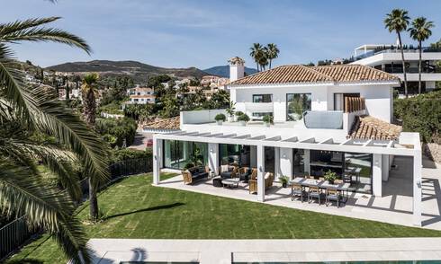Contemporary Mediterranean luxury villa for sale with views of the golf valley in Nueva Andalucia - Marbella 42825