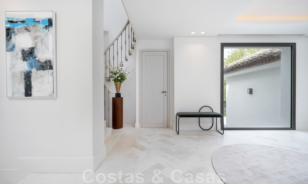 Prestigious luxury villa in Mediterranean style for sale with stunning panoramic sea views in Benahavis - Marbella 43479