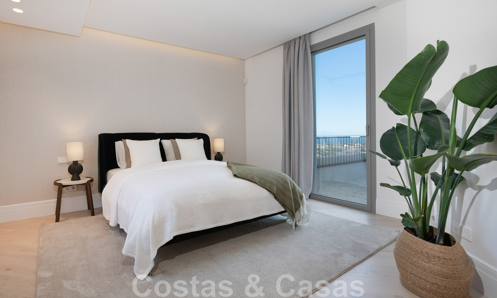 Prestigious luxury villa in Mediterranean style for sale with stunning panoramic sea views in Benahavis - Marbella 43494