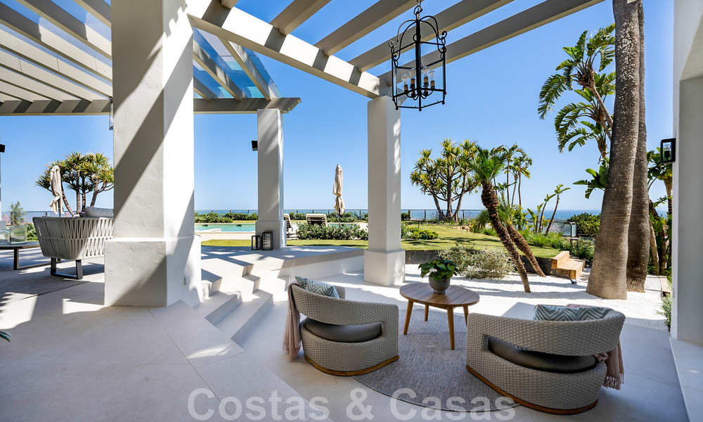 Prestigious luxury villa in Mediterranean style for sale with stunning panoramic sea views in Benahavis - Marbella 43518