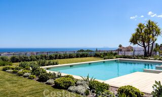 Prestigious luxury villa in Mediterranean style for sale with stunning panoramic sea views in Benahavis - Marbella 43529 