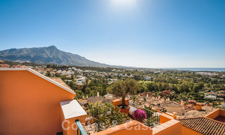 Contemporary renovated, spacious, duplex penthouse, with panoramic sea views in a desirable urbanisation in Nueva Andalucia, Marbella 42967 