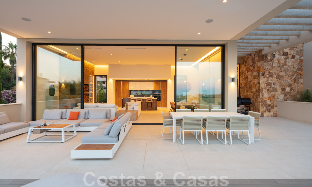 Luxury contemporary style villa for sale with sea views in Nueva Andalucia's golf valley in Marbella 43320